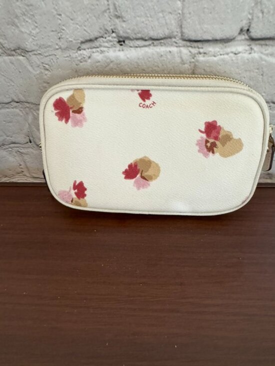 Coach Handbags - Coach Jamie Mini Camera Bag Floral Print C8687 NWOT Crossbody